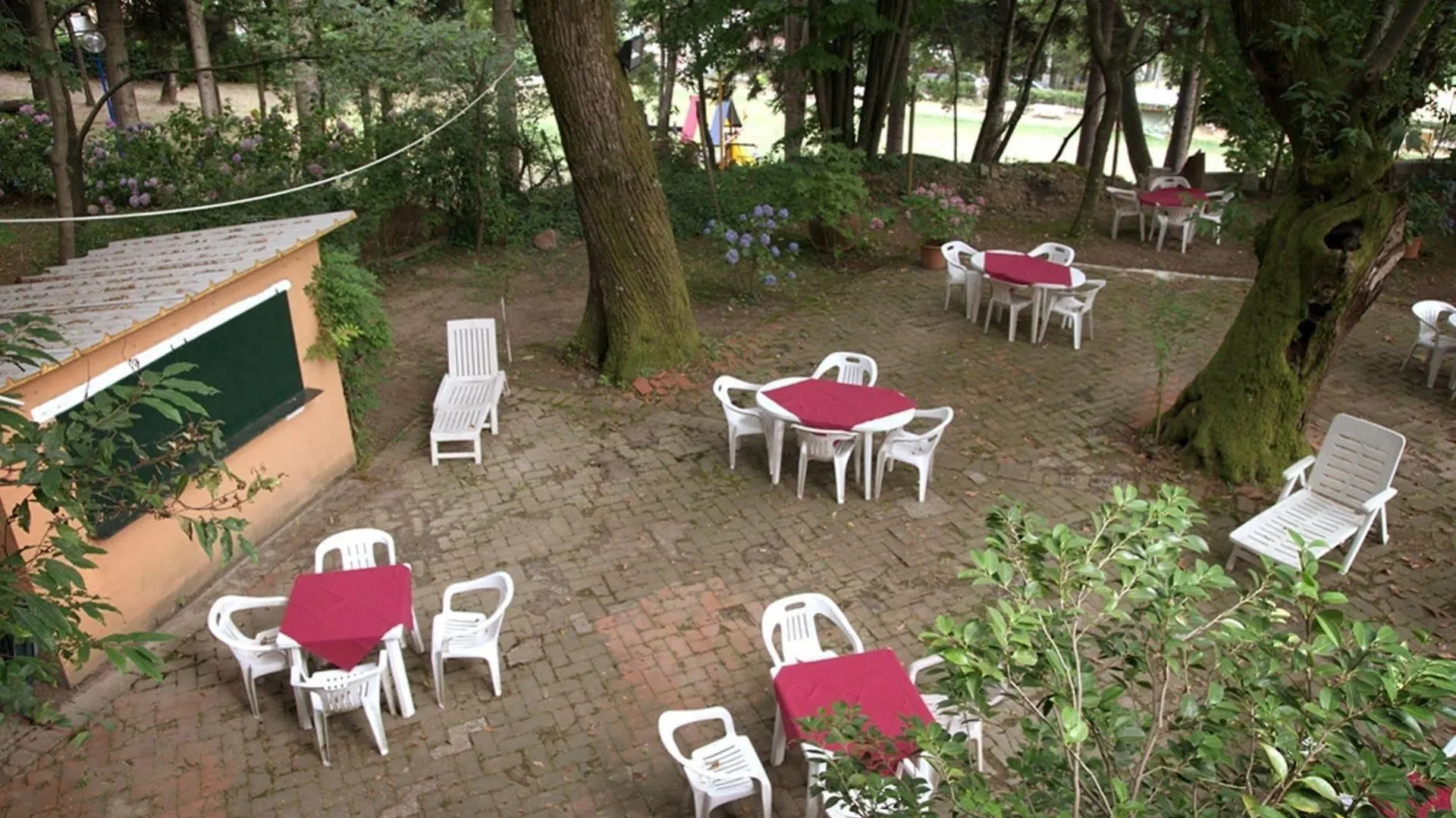 Albergo Ristorante Guidi San Momme Hotel